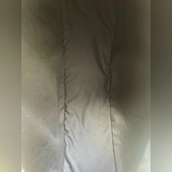 ❌SOLD❌ New Fendi Fendigraphy Small Leather Shoulder Bag - Picture 11 of 14